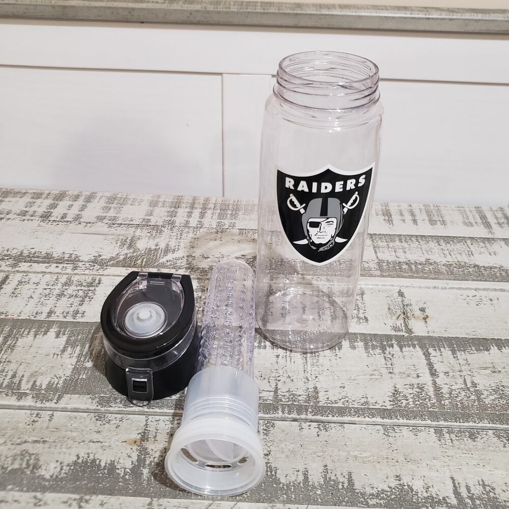 Las Vegas Raiders Water Bottle Fruit Infuser 20oz Duck House Plastic BPA Free